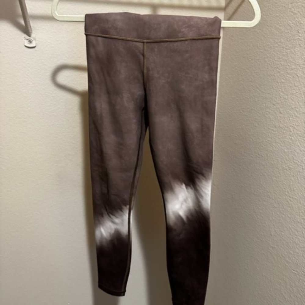 Athleta Tie Dye 7/8 Elation Leggings
